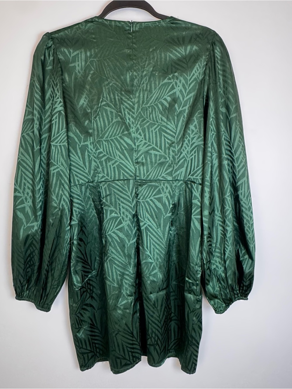 Hello Molly Heart Eyes Emerald Green Satin Palm Print Long Sleeve Mini Dress 12 - Picture 10 of 16